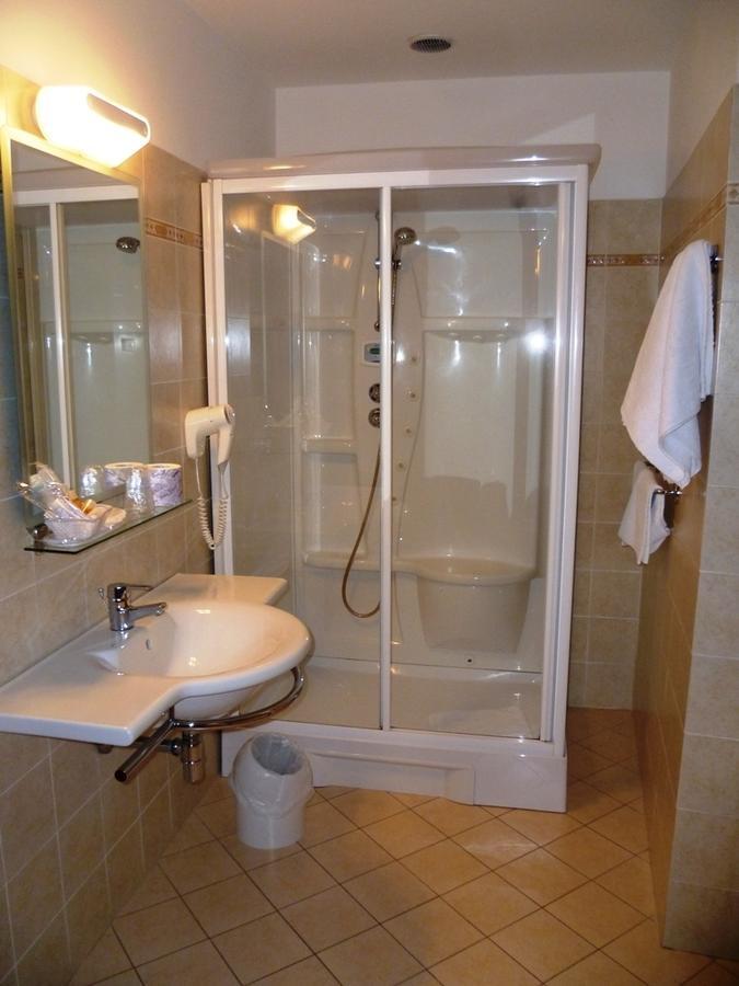 Hotel Santa Chiara Sant'Angelo in Vado Ruang foto