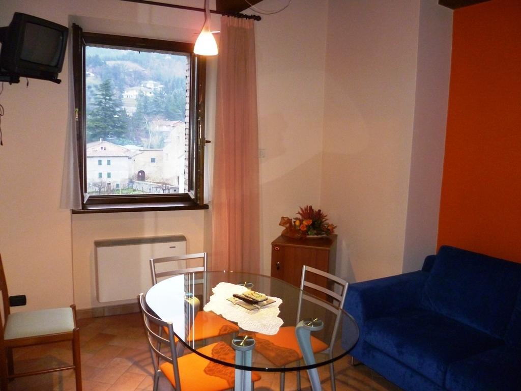 Hotel Santa Chiara Sant'Angelo in Vado Bagian luar foto